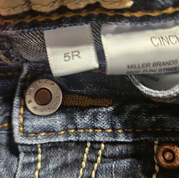 Cinch Jeans - Picture 3 of 5
